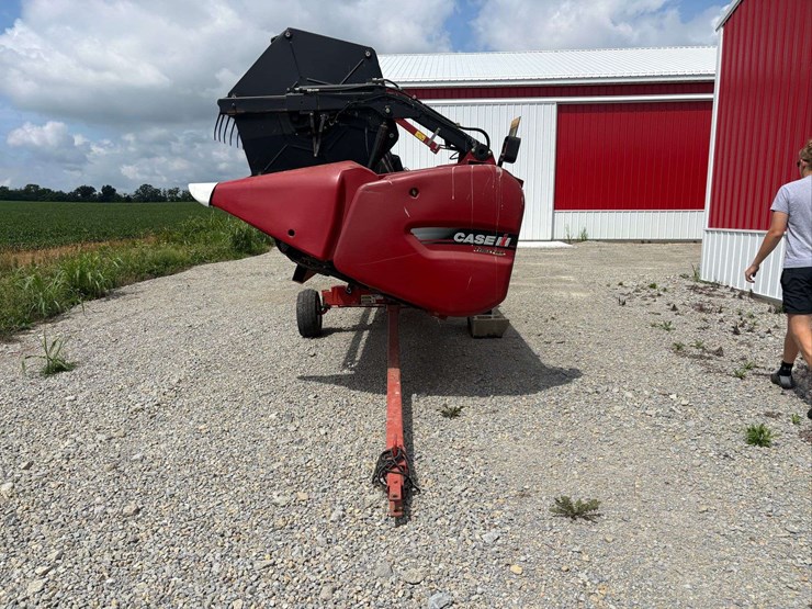2014-case-ih-3020-image-14