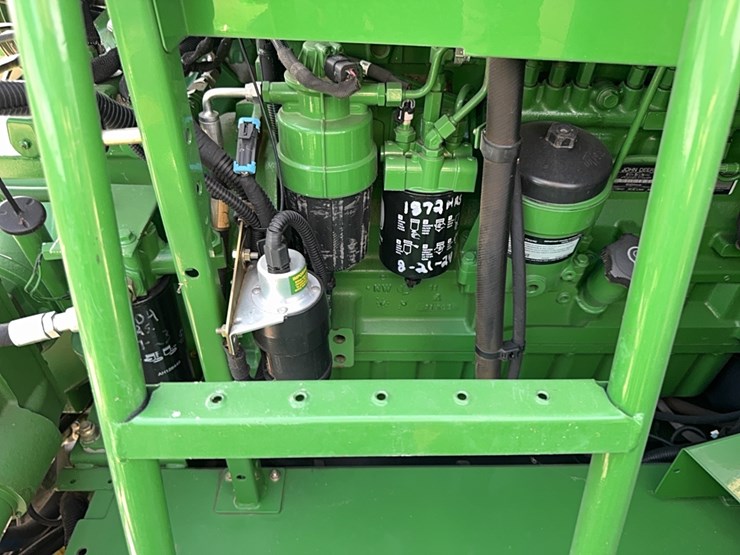 2010-john-deere-9670-sts-image-78
