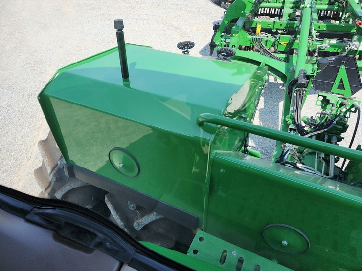 2015-john-deere-9420r-image-33