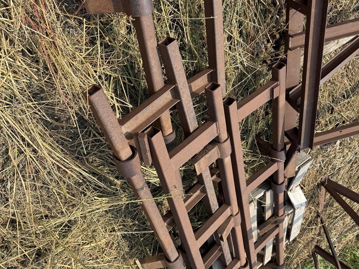 r&g-folding-hay-sides-image-1