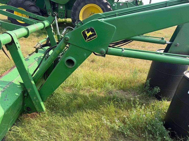 john-deere-158-image-2