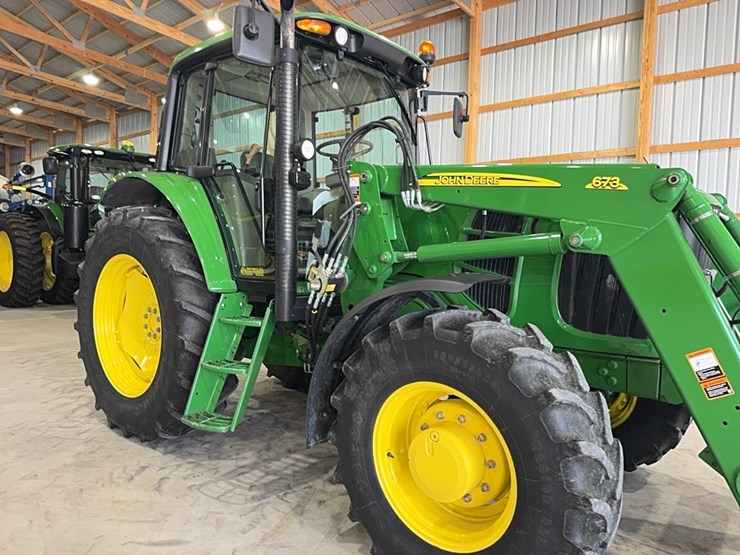 2008-john-deere-7230-image-43