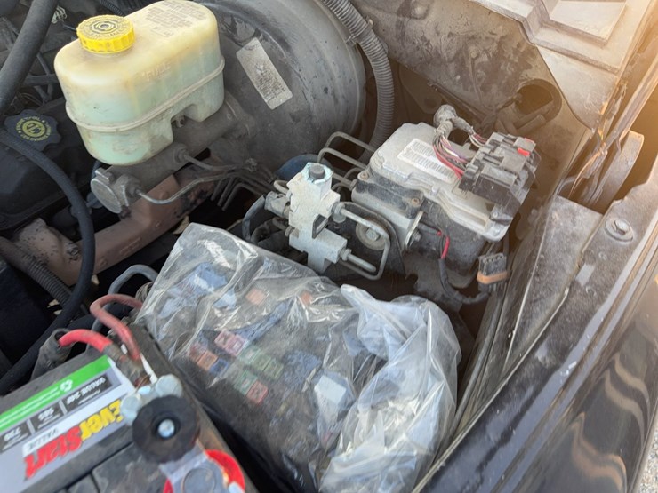 2001-dodge-ram-2500-image-24
