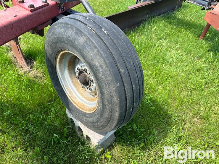 case-ih-14-image-16