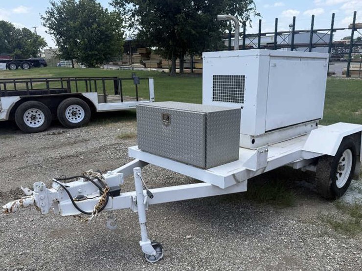 #48-•-onan-cummins-generator-on-trailer-image-5