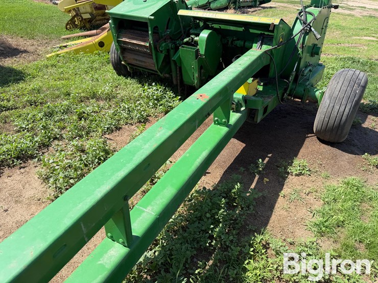 john-deere-3960-image-16