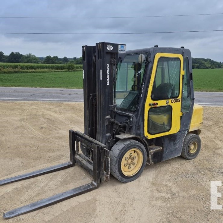 DAEWOO D30S