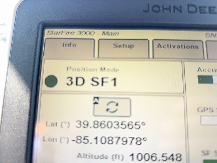 2011-john-deere-4730-image-46