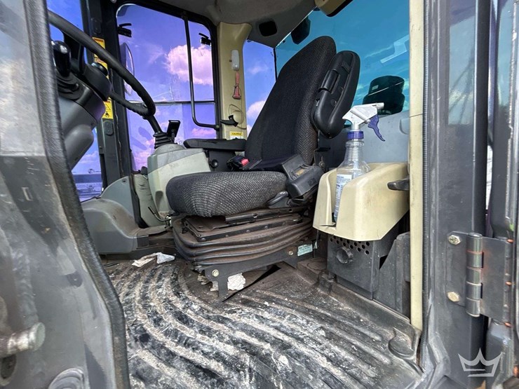 2016-kawasaki-80z7-articulated-wheel-loader-image-30