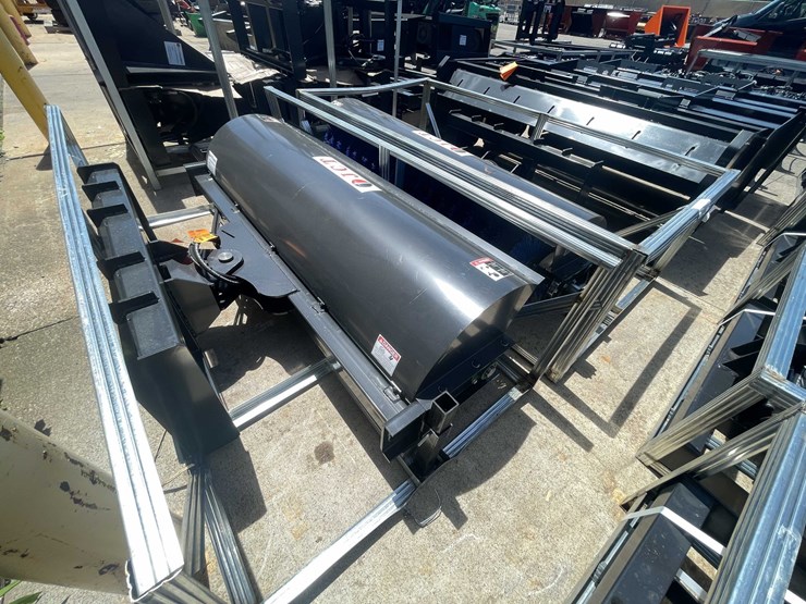 #8302-•-unused-2026-jct-skid-steer-angle-broom-(o2)-image-6