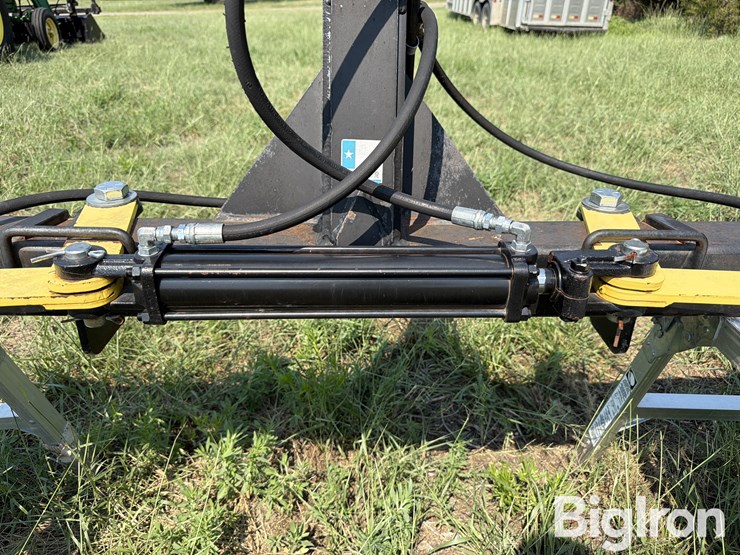 pierce-ahbr1-3-pt-hay-bale-unroller-image-6