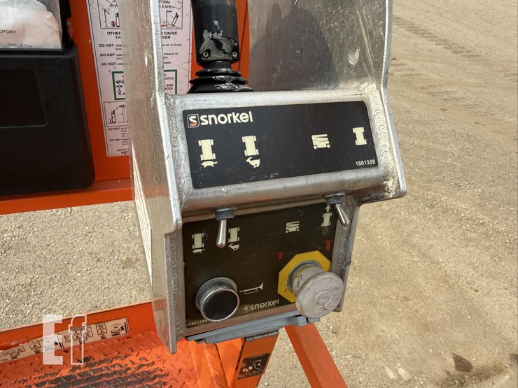 2019-snorkel-s3219e-image-12