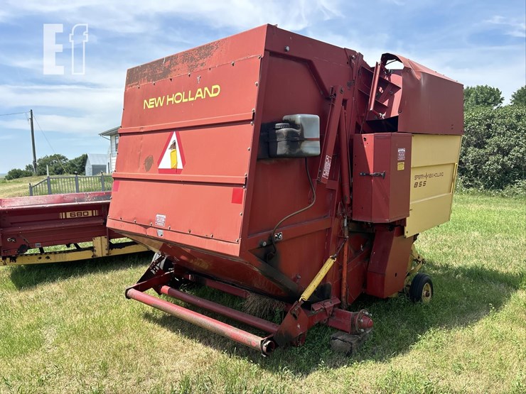 new-holland-855-image-13