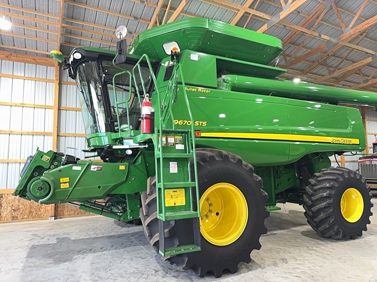 2010-john-deere-9670-sts-image-113
