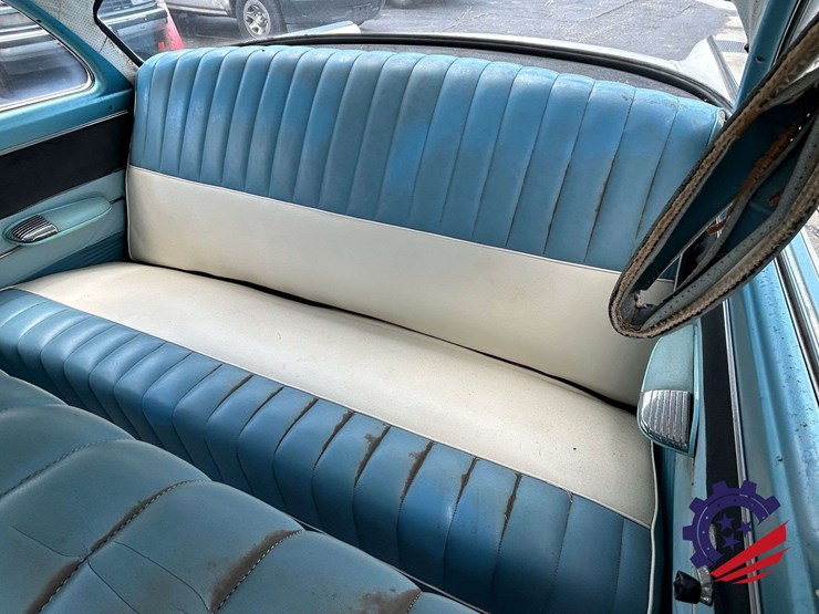 1955-ford-fairlane-club-sedan-image-38