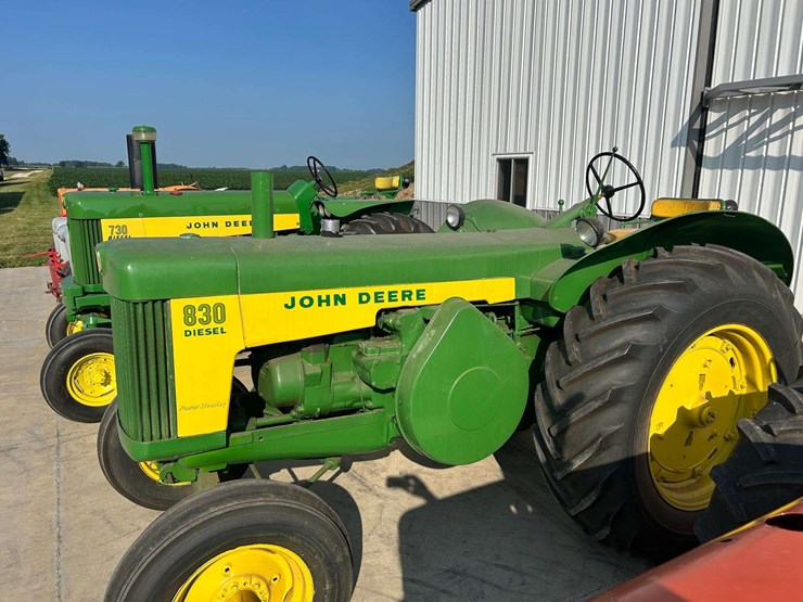 john-deere-830-image-1