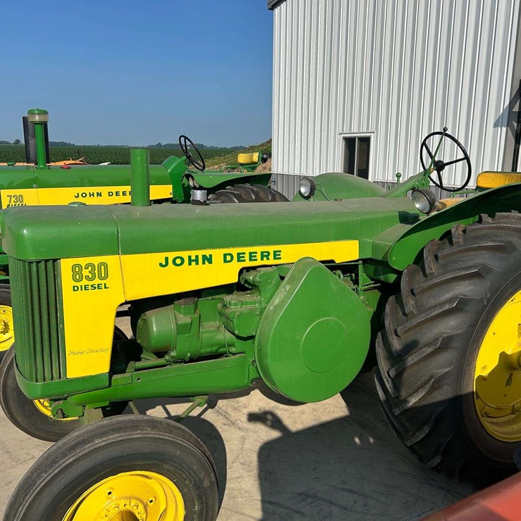 JOHN DEERE 830