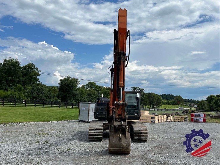 2018-hitachi-zx300-lc-6n-image-27