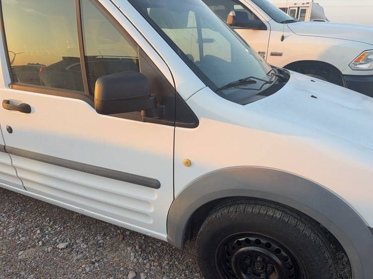 2010-ford-transit-connect-image-6