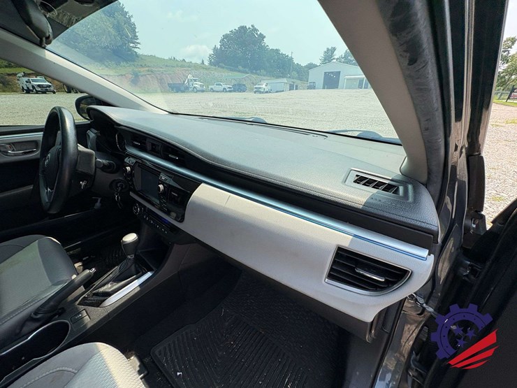 2015-toyota-carolla-l/le-image-71
