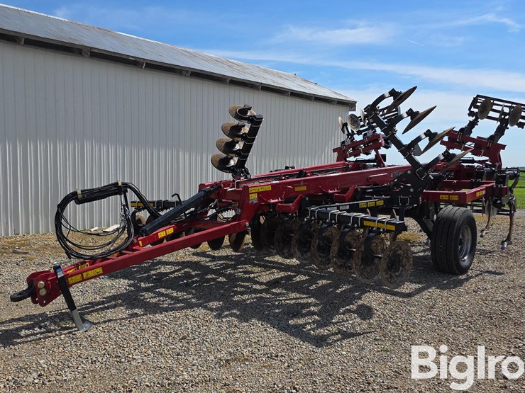 2024-case-ih-ecolo-tiger-875-image-1