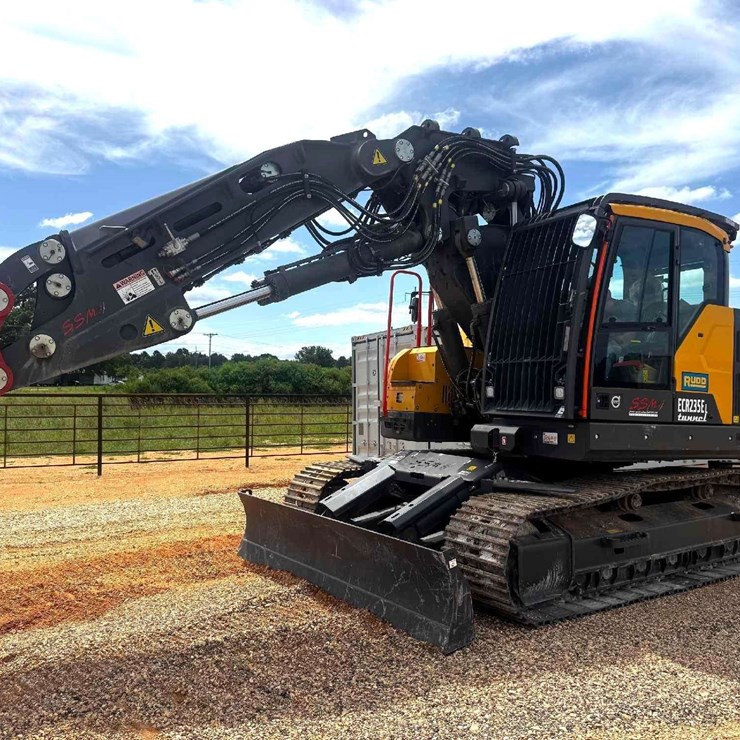 2025 Volvo ECR235E Tunnel Boom Hydraulic Excavator