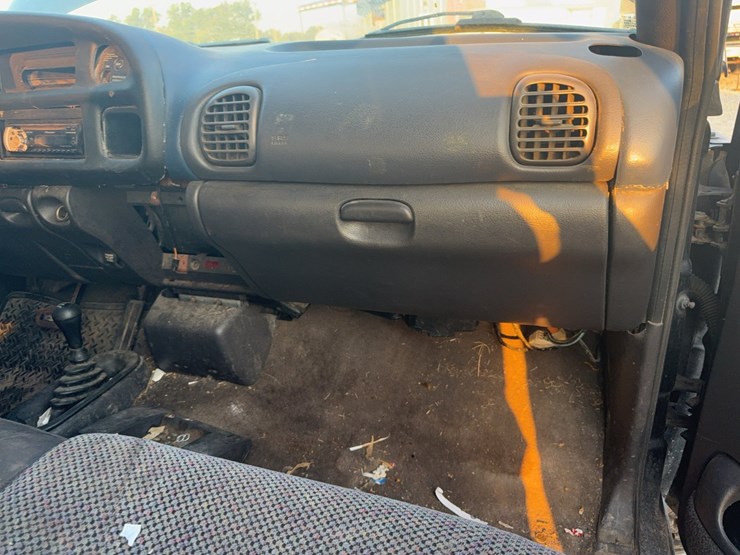 2001-dodge-ram-2500-image-34