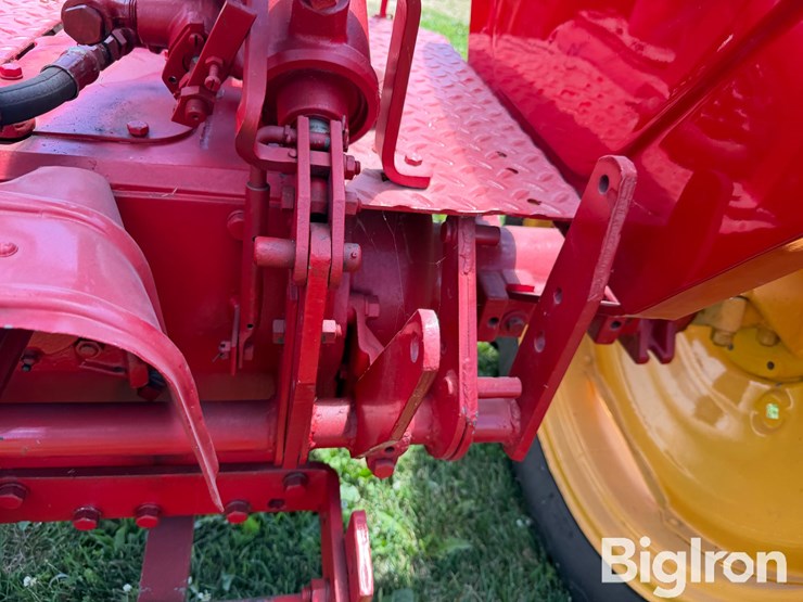 1950-massey-ferguson-22-image-16