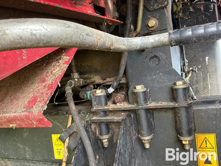 2007-case-ih-7010-image-16