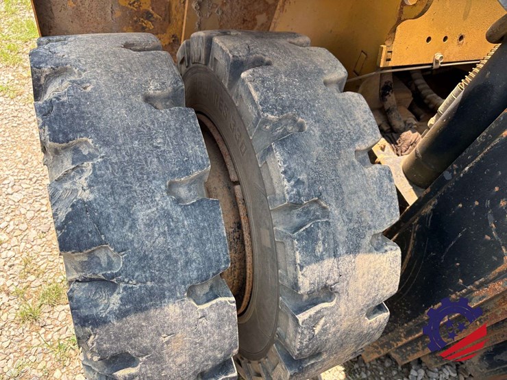 caterpillar-dp70-image-44