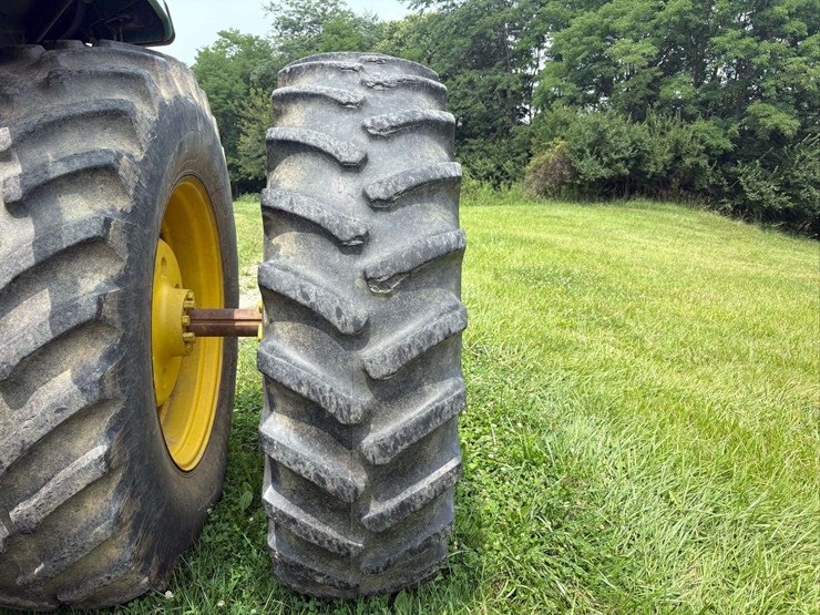 john-deere-4650-image-15