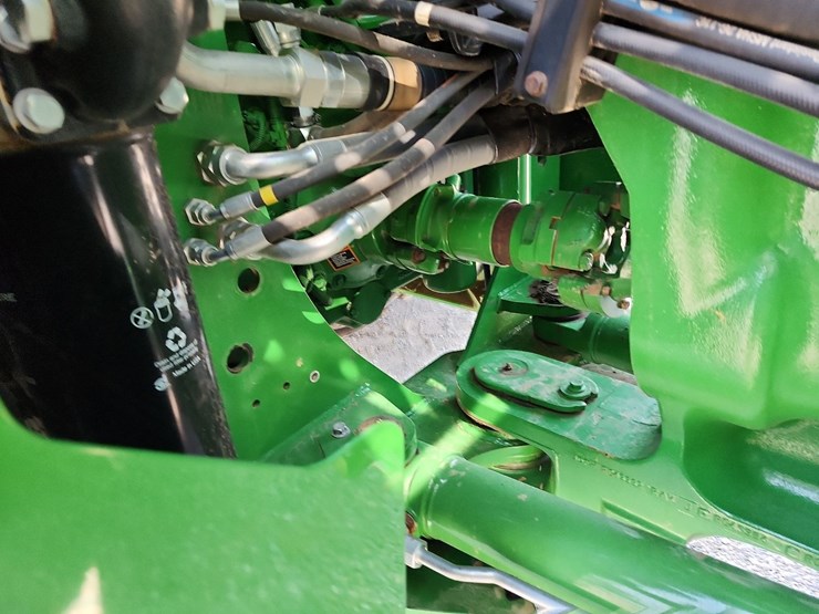 2015-john-deere-9420r-image-8