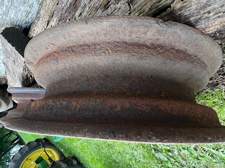 #9950-•-(2)-steel-rims-image-4