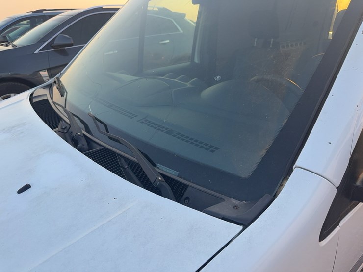 2010-ford-transit-connect-image-18