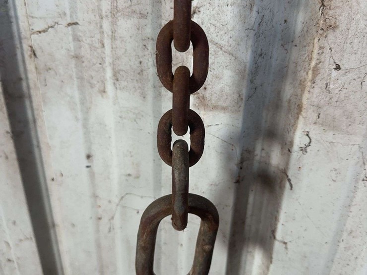 heavy-duty-steel-logging-chains-with-grab-hooks-image-5
