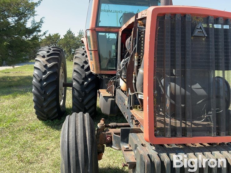 1982-allis-chalmers-8070-image-10