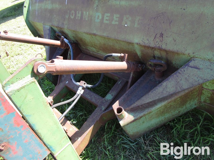 john-deere-534-image-11