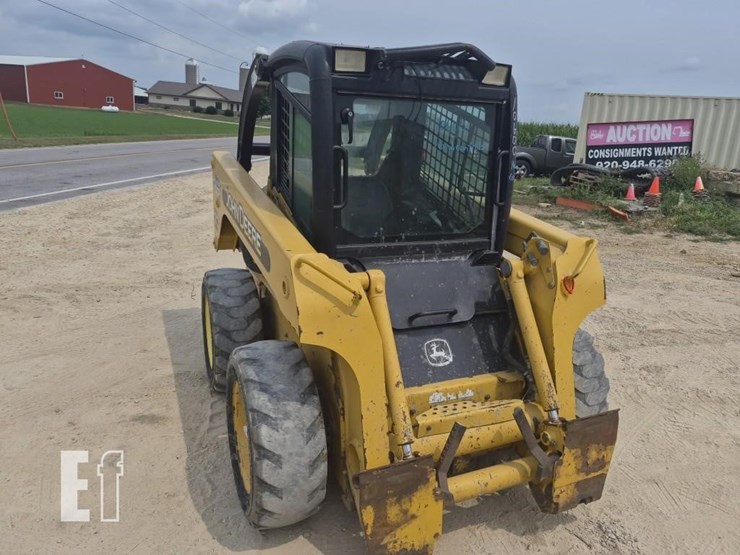 deere-240-image-7