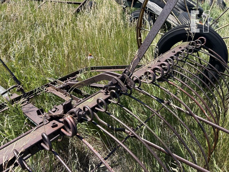 john-deere-dump-day-rake-6972-image-7