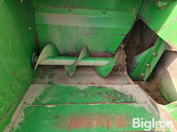 john-deere-65-image-19