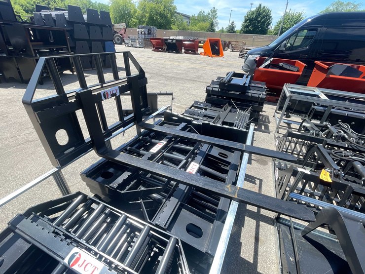 #8304-•-unused-2026-jct-skid-steer-pallet-fork-frame-(o2)-image-1