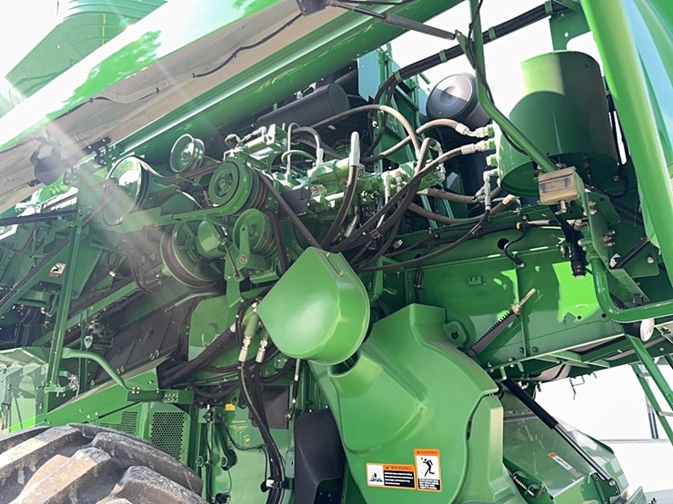 2010-john-deere-9670-sts-image-6