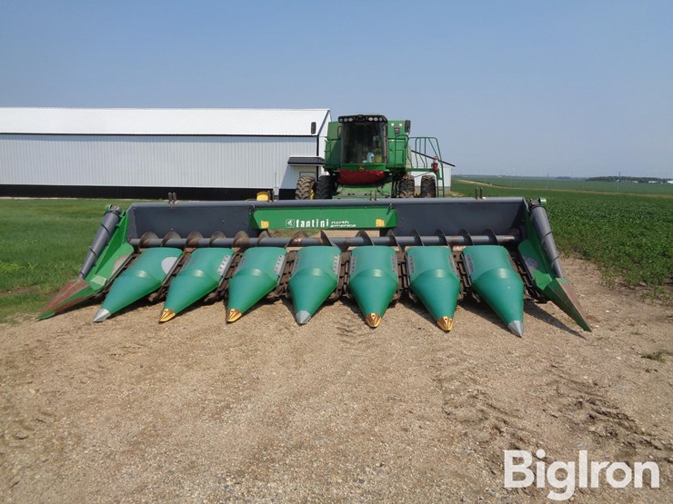 2011-john-deere-a-image-2