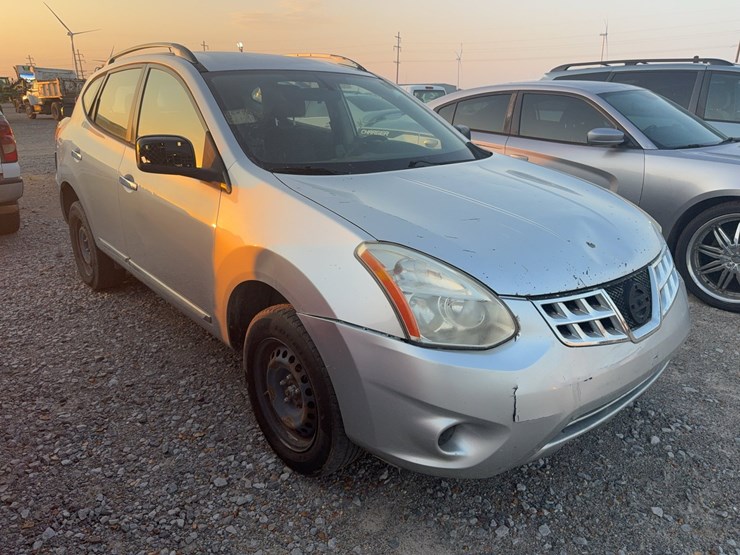 2014-nissan-rogue-image-3