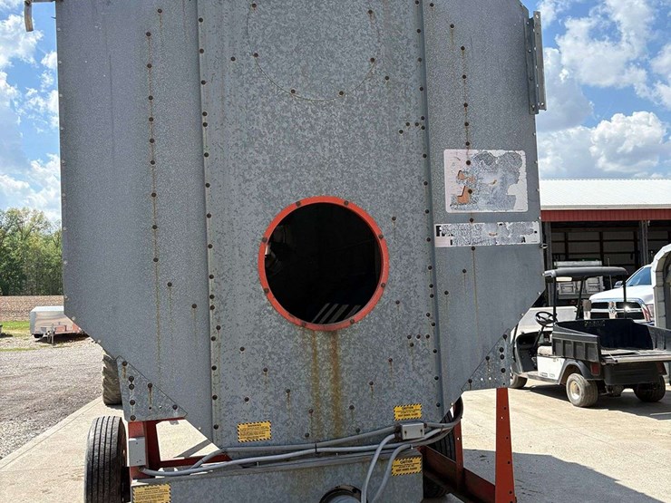 1995-farm-fans-cfab-grain-dryer-image-4