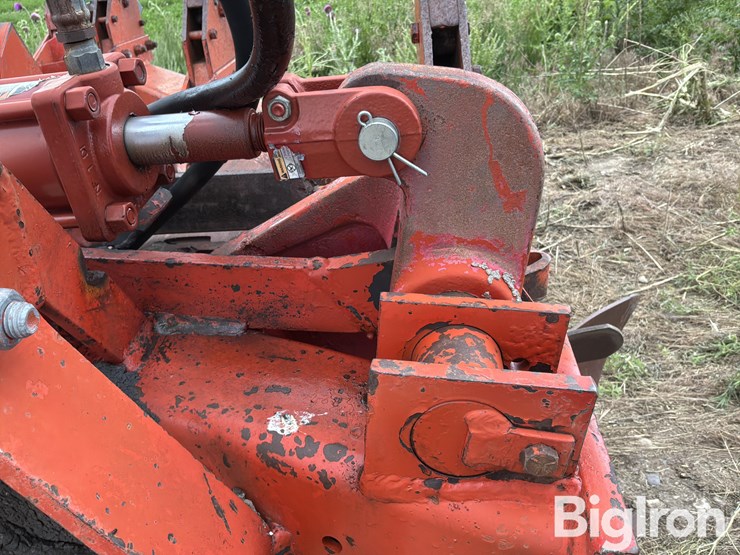 massey-ferguson-57-image-14