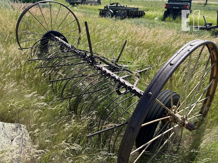 john-deere-dump-day-rake-6972-image-5