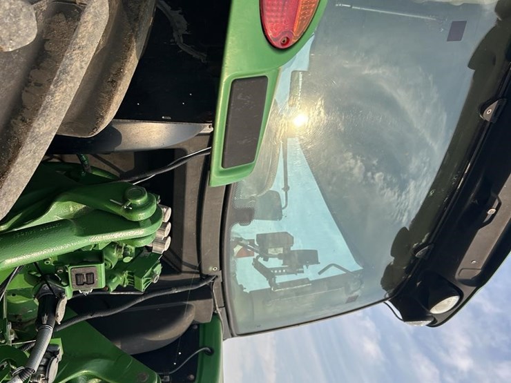 john-deere-6175r-image-47