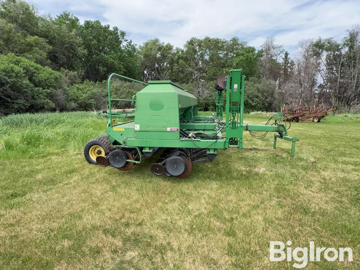 john-deere-1590-image-4