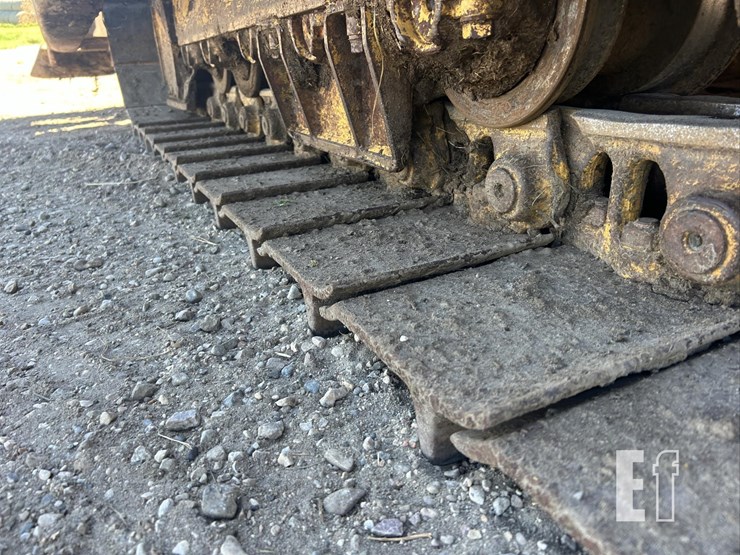 caterpillar-d6h-ii-image-15